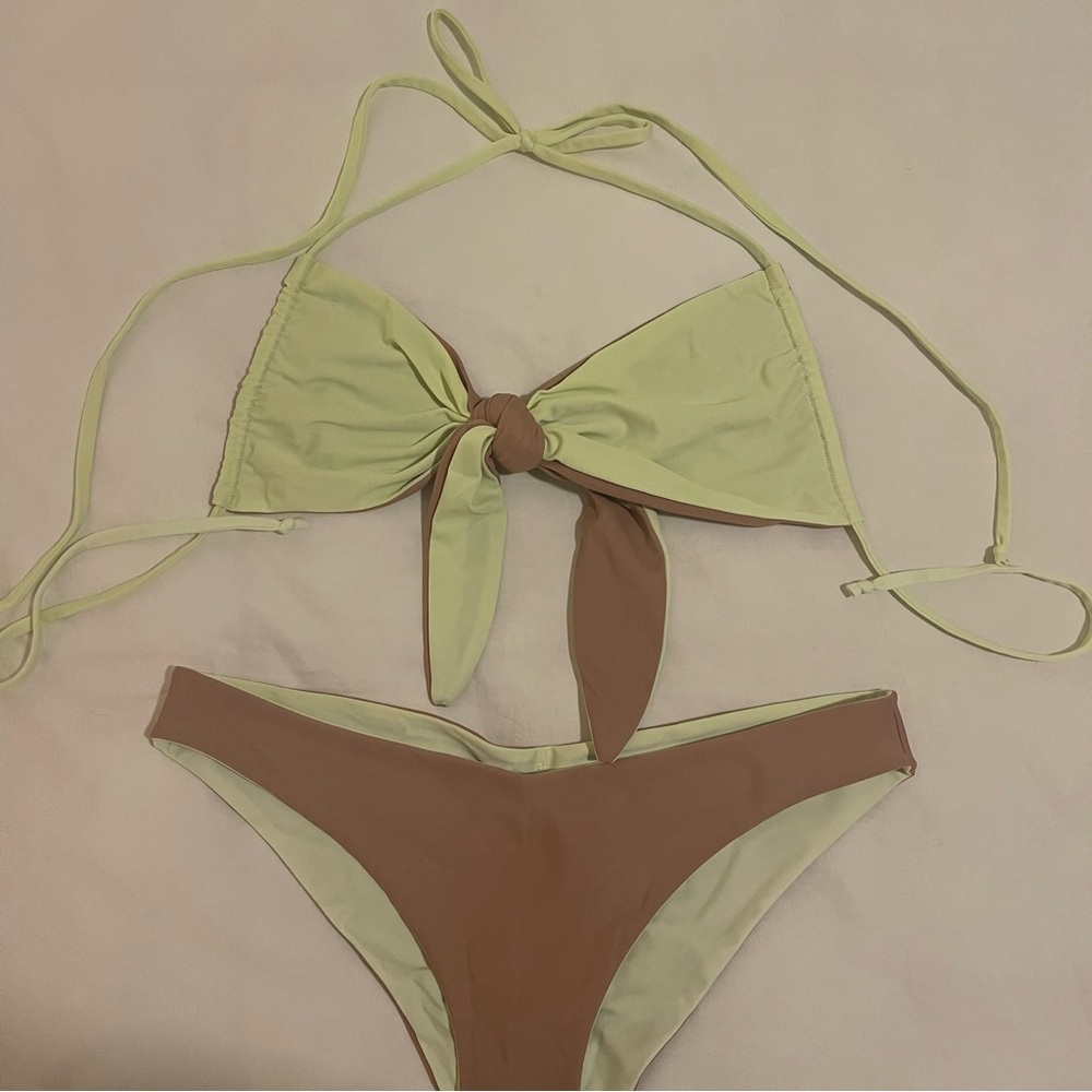 MC SWIM- 4 Way Reversible Bikini - Picture 2 of 4